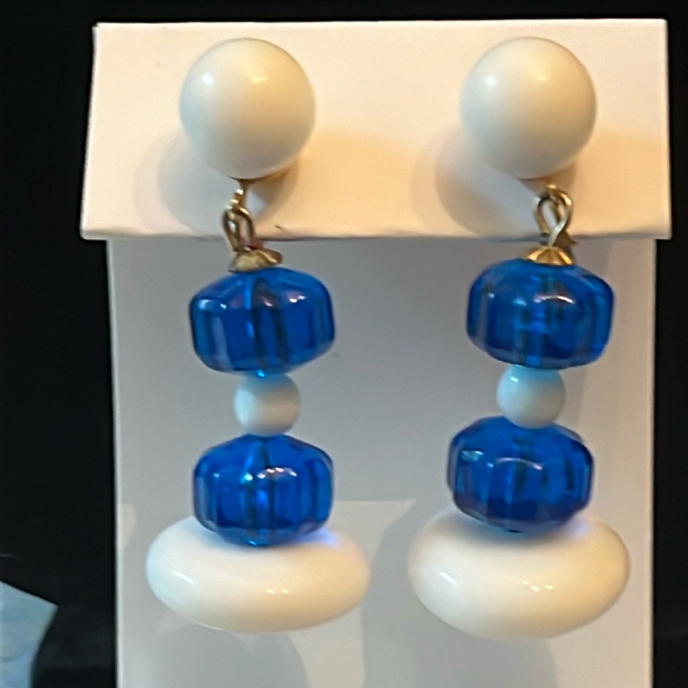 Clip On Earrings Castlecliff Milk Glass & Blue Beads Gold Tone